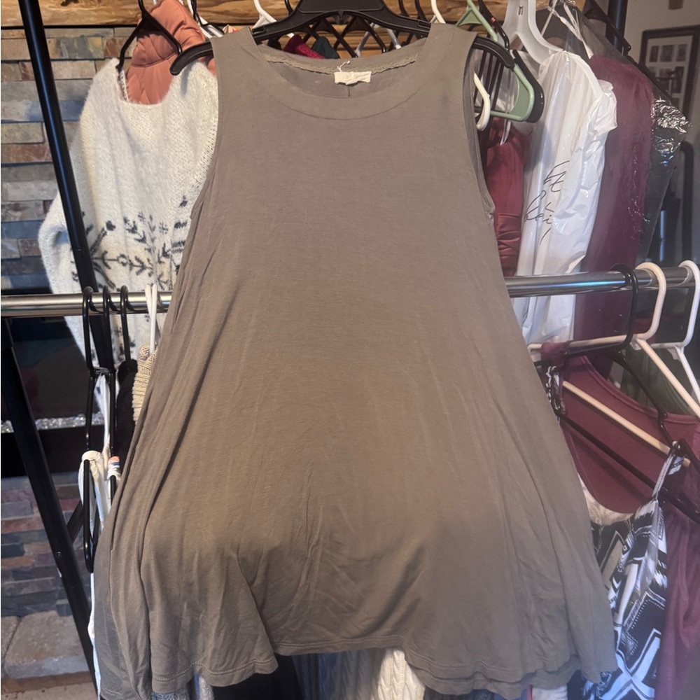 Cupio Taupe Swing Tank Top